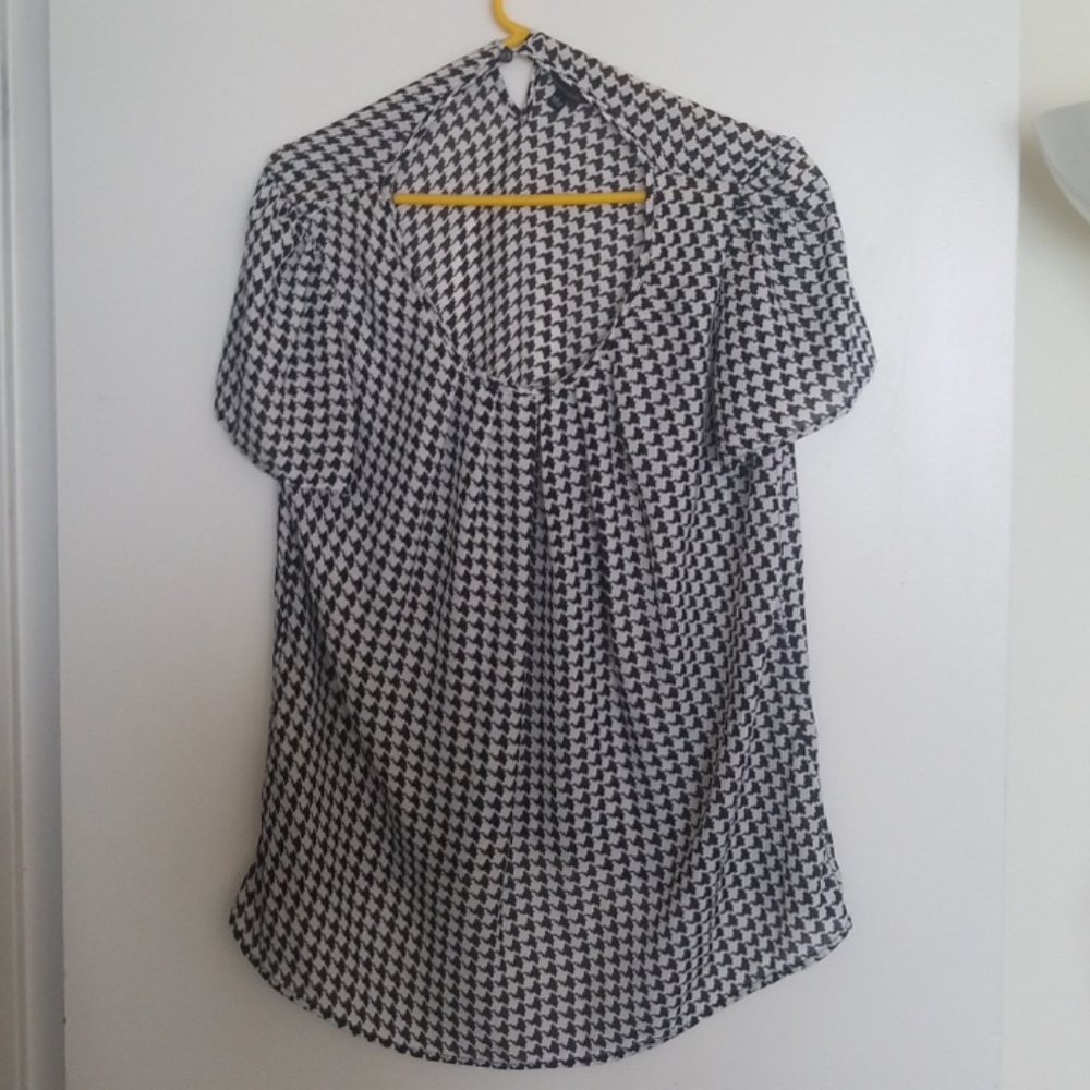 HOUNDSTOOTH BLOUSE